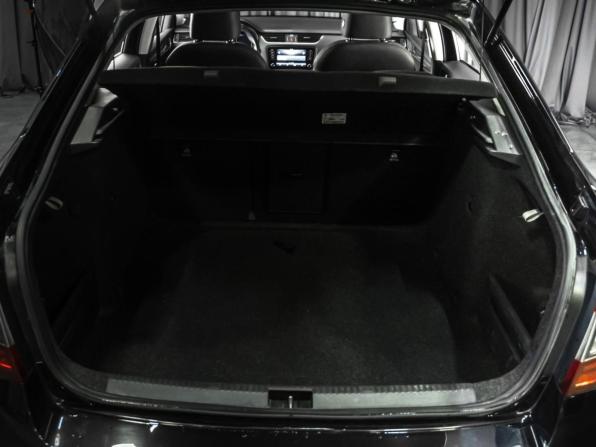 Skoda Octavia III (A7) Рестайлинг с пробегом 2020 года, цена 1 899 000 рублей, 103663 км, лифтбек, Автокод Объявления