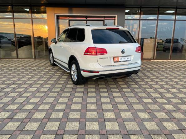 Volkswagen Touareg II Рестайлинг с пробегом 2015 года, цена 2 750 000 рублей, 137400 км, внедорожник, Автокод Объявления