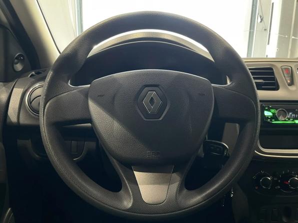 Renault Logan II с пробегом 2017 года, цена 800 000 рублей, 95429 км, седан, Автокод Объявления