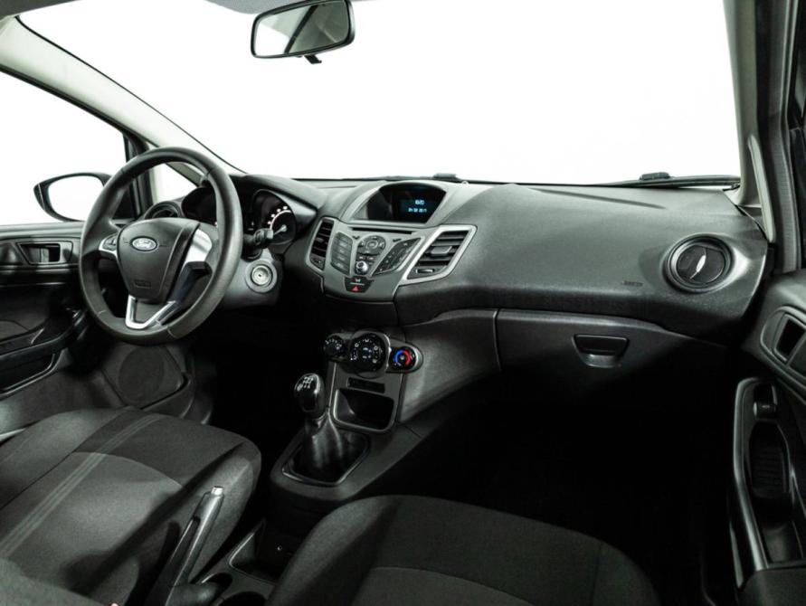 Ford Fiesta Mk6 Рестайлинг Санкт-Петербург  - изображение 10