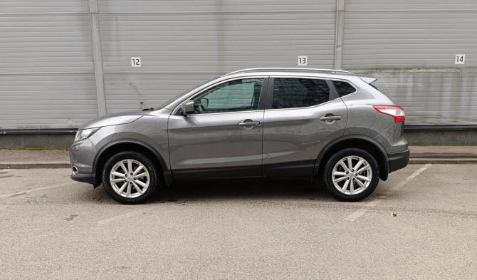 Nissan Qashqai II с пробегом 2017 года, цена 1 819 000 рублей, 51967 км, внедорожник, Автокод Объявления