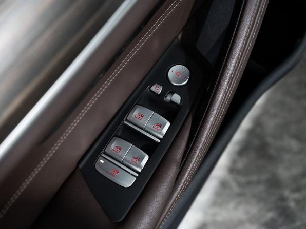 BMW 5 серии VII (G30/G31/G38) Рестайлинг с пробегом 2020 года, цена 4 450 000 рублей, 83487 км, седан, Автокод Объявления