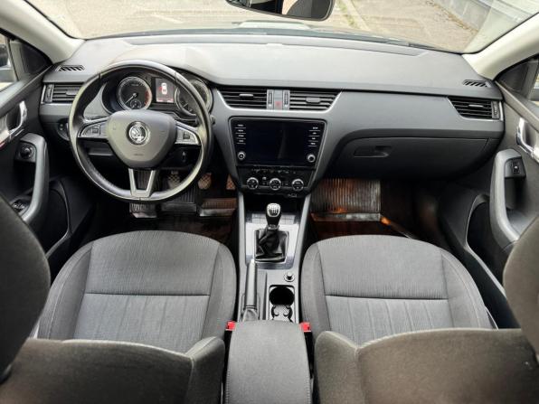 Skoda Octavia III (A7) Рестайлинг с пробегом 2018 года, цена 1 399 000 рублей, 183166 км, лифтбек, Автокод Объявления