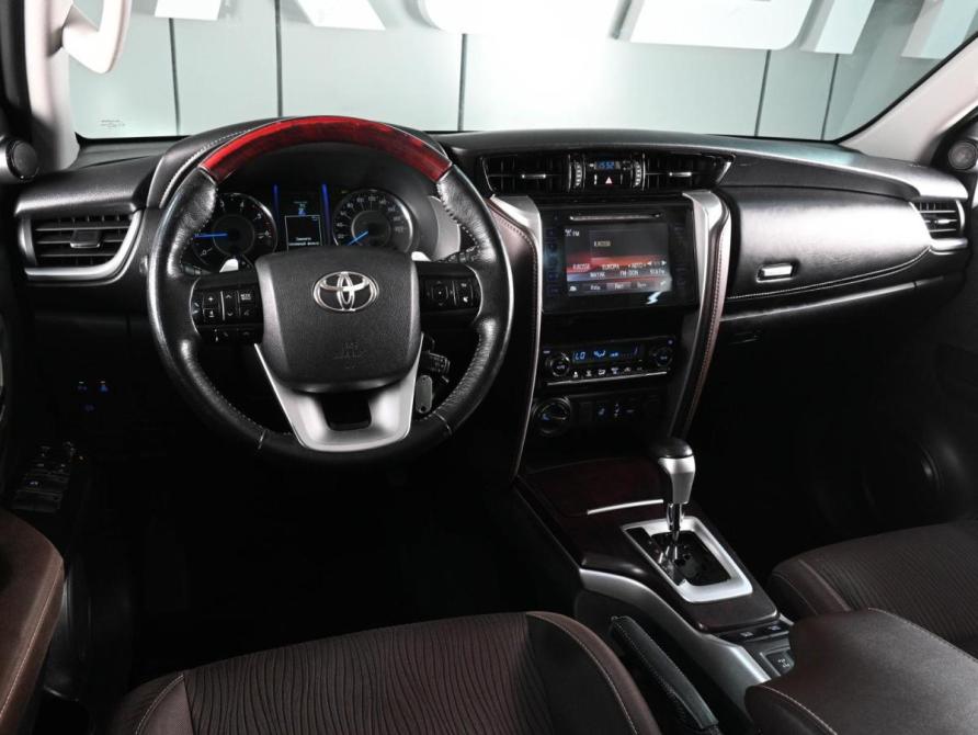 Toyota Fortuner II Ростов-на-Дону  - изображение 6