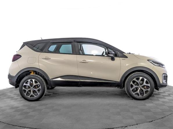 Renault Kaptur I с пробегом 2018 года, цена 1 550 000 рублей, 106032 км, внедорожник, Автокод Объявления