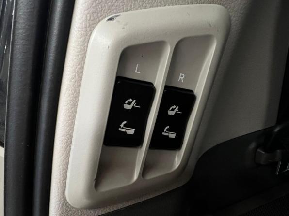 Toyota Land Cruiser Prado 150 Series с пробегом 2012 года, цена 2 600 000 рублей, 355083 км, внедорожник, Автокод Объявления