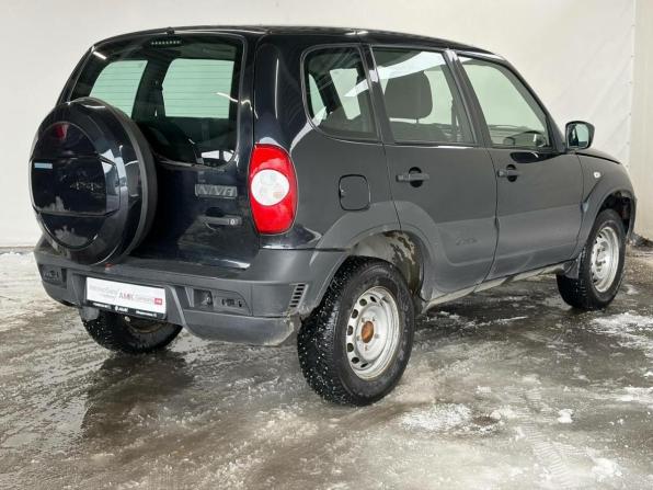 Chevrolet Niva I Рестайлинг с пробегом 2018 года, цена 456 920 рублей, 240000 км, внедорожник, Автокод Объявления