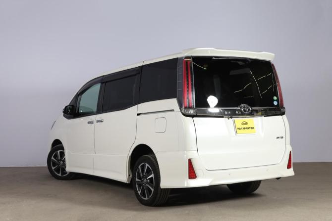 Toyota Noah III (R80) с пробегом 2019 года, цена 3 099 000 рублей, 91000 км, минивэн, Автокод Объявления