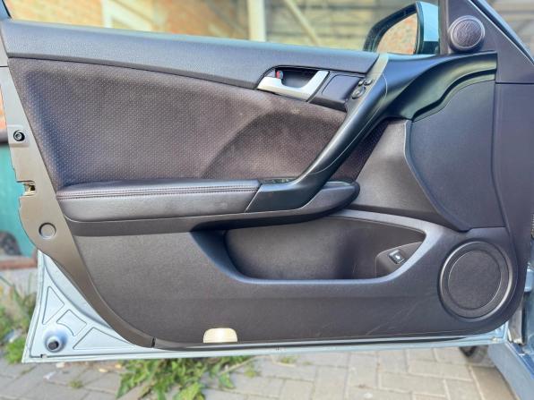 Honda Accord VIII Рестайлинг с пробегом 2011 года, цена 1 349 000 рублей, 216000 км, седан, Автокод Объявления