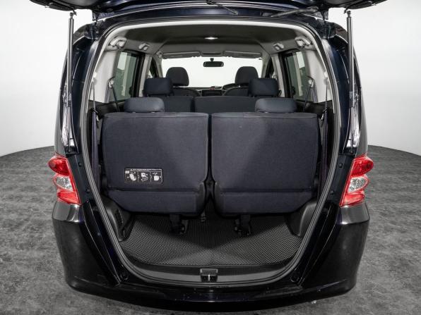 Honda Freed I с пробегом 2010 года, цена 870 500 рублей, 140000 км, компактвэн, Автокод Объявления