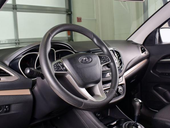 Lada (ВАЗ) Vesta I с пробегом 2018 года, цена 799 999 рублей, 130392 км, универсал, Автокод Объявления