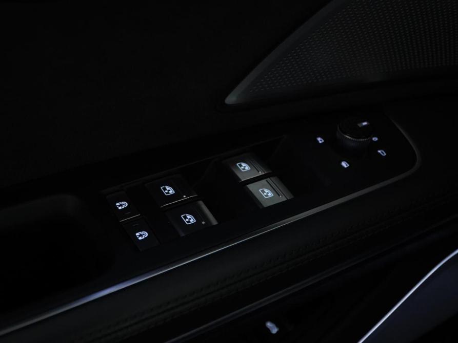 Audi A8 IV (D5) Москва  - изображение 17