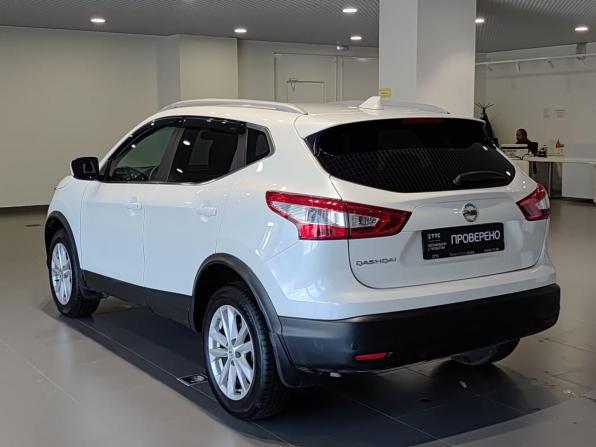 Nissan Qashqai II с пробегом 2017 года, цена 1 720 000 рублей, 161212 км, внедорожник, Автокод Объявления