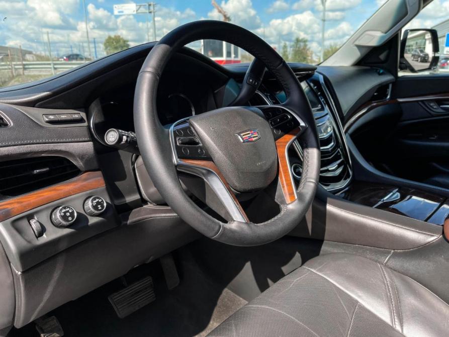 Cadillac Escalade IV Москва  - изображение 13