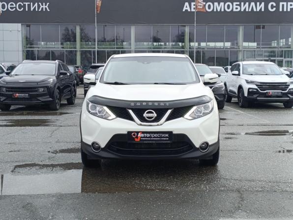 Nissan Qashqai II с пробегом 2017 года, цена 1 695 000 рублей, 114913 км, внедорожник, Автокод Объявления