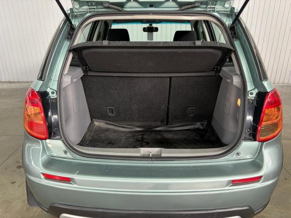 Suzuki SX4 I (Classic) Рестайлинг с пробегом 2013 года, цена 897 000 рублей, 188952 км, хэтчбек, Автокод Объявления