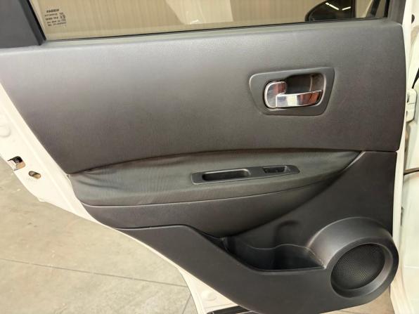 Nissan Qashqai I Рестайлинг с пробегом 2011 года, цена 1 057 000 рублей, 216087 км, внедорожник, Автокод Объявления