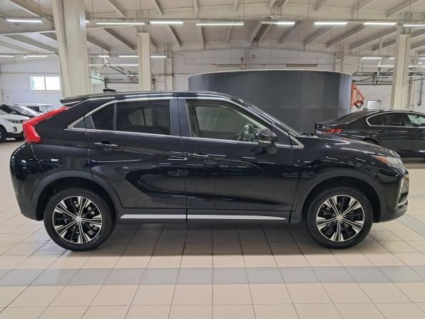 Mitsubishi Eclipse Cross I с пробегом 2018 года, цена 2 200 000 рублей, 156000 км, внедорожник, Автокод Объявления
