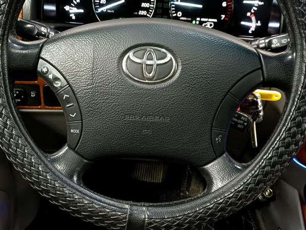 Toyota Land Cruiser 100 Series с пробегом 2002 года, цена 1 589 000 рублей, 380214 км, внедорожник, Автокод Объявления