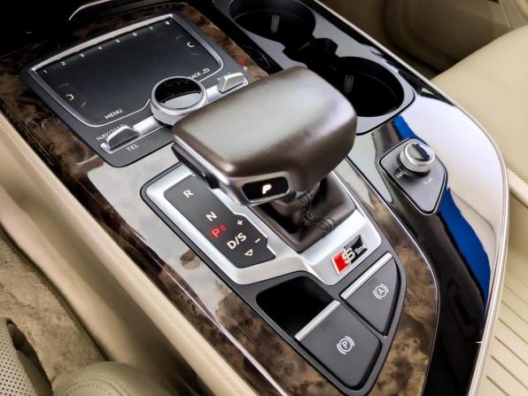 Audi Q7 II (4M) с пробегом 2015 года, цена 3 600 000 рублей, 131735 км, внедорожник, Автокод Объявления