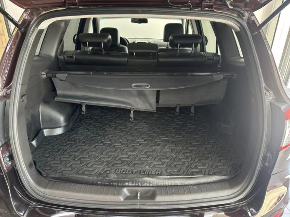 Hyundai Santa Fe II Рестайлинг с пробегом 2011 года, цена 1 290 000 рублей, 271080 км, внедорожник, Автокод Объявления