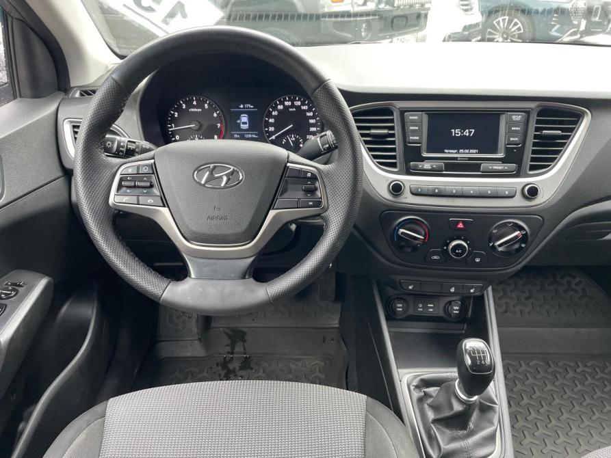 Hyundai Solaris II Санкт-Петербург  - изображение 8