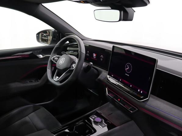 Volkswagen Tiguan III (China Market) с пробегом 2024 года, цена 4 500 000 рублей, 16741 км, внедорожник, Автокод Объявления