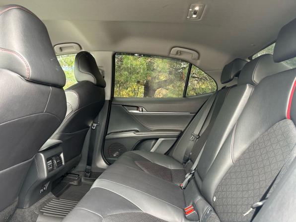 Toyota Camry VIII (XV70) Рестайлинг с пробегом 2021 года, цена 2 879 000 рублей, 83405 км, седан, Автокод Объявления