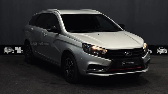 Lada (ВАЗ) Vesta I с пробегом 2021 года, цена 1 270 000 рублей, 60265 км, универсал, Автокод Объявления