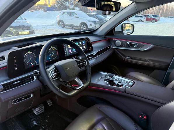 Chery Tiggo 8 Pro Max I Рестайлинг с пробегом 2023 года, цена 3 000 000 рублей, 6716 км, внедорожник, Автокод Объявления