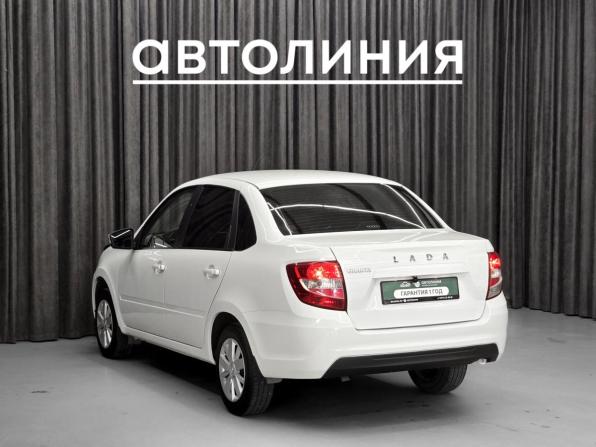 Lada (ВАЗ) Granta I Рестайлинг с пробегом 2022 года, цена 700 000 рублей, 43000 км, седан, Автокод Объявления