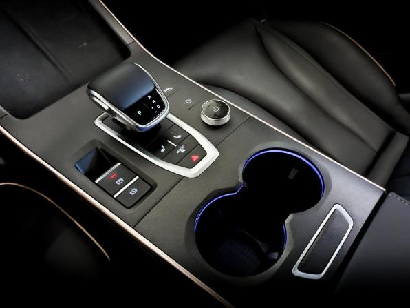 Omoda C5 I с пробегом 2023 года, цена 1 695 000 рублей, 41684 км, внедорожник, Автокод Объявления