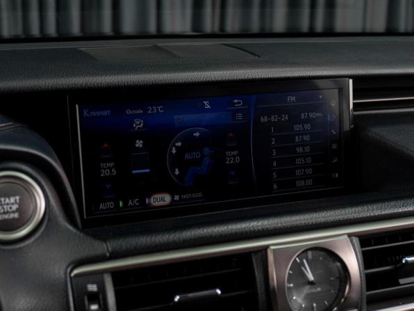 Lexus IS III Рестайлинг с пробегом 2018 года, цена 2 949 000 рублей, 129963 км, седан, Автокод Объявления