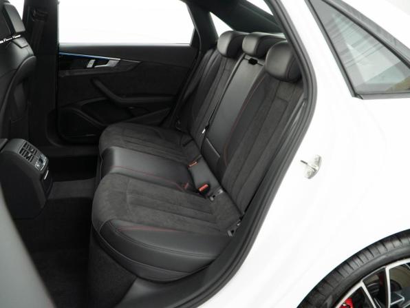 Audi A4 V (B9) Рестайлинг с пробегом 2025 года, цена 6 054 444 рубля, 80 км, седан, Автокод Объявления