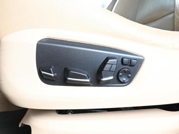 BMW 5 серии VI (F10/F11/F07) Рестайлинг с пробегом 2014 года, цена 2 429 000 рублей, 210058 км, лифтбек, Автокод Объявления