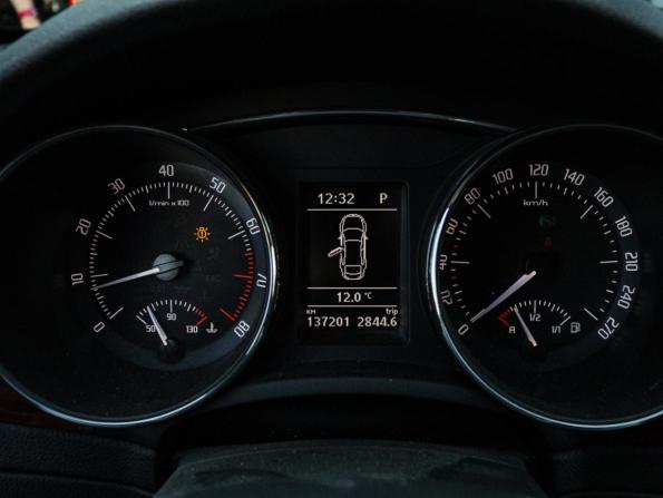 Skoda Superb II с пробегом 2012 года, цена 1 400 000 рублей, 137200 км, лифтбек, Автокод Объявления