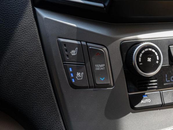 Hyundai H-1 II Рестайлинг 2 с пробегом 2021 года, цена 3 830 000 рублей, 96309 км, минивэн, Автокод Объявления