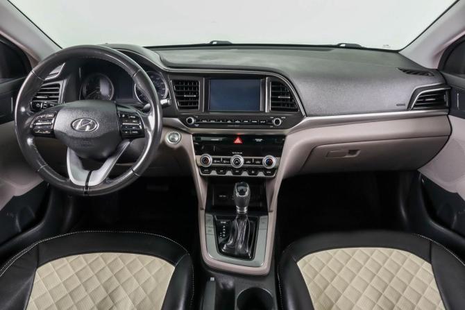 Hyundai Elantra VI (AD) Рестайлинг с пробегом 2020 года, цена 1 889 000 рублей, 32000 км, седан, Автокод Объявления