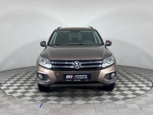 Volkswagen Tiguan I Рестайлинг с пробегом 2015 года, цена 1 641 000 рублей, 138427 км, внедорожник, Автокод Объявления