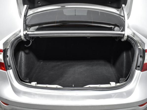 Renault Fluence I Рестайлинг с пробегом 2014 года, цена 590 000 рублей, 146595 км, седан, Автокод Объявления