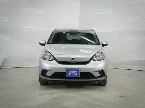 Honda Fit IV с пробегом 2020 года, цена 1 315 000 рублей, 112482 км, хэтчбек, Автокод Объявления