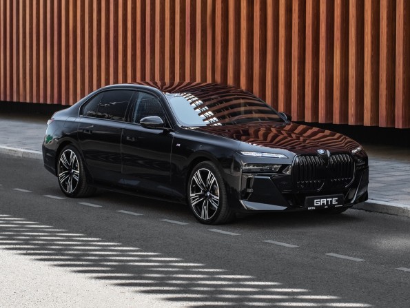 Новый BMW 7 серии VII (G70) 2024 года, цена 25 867 300 рублей, седан, Автокод Объявления