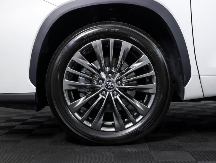 Toyota Highlander IV (XU70) Москва  - изображение 25