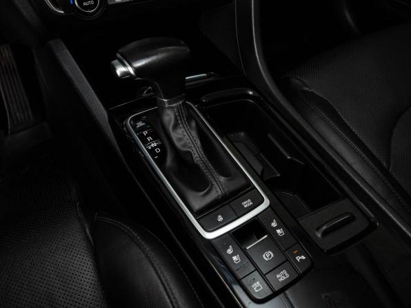 Kia Optima IV Рестайлинг с пробегом 2019 года, цена 1 955 000 рублей, 91600 км, седан, Автокод Объявления
