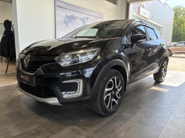 Renault Kaptur I с пробегом 2017 года, цена 1 449 000 рублей, 121053 км, внедорожник, Автокод Объявления