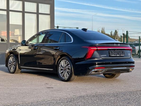 Hongqi H5 II с пробегом 2023 года, цена 2 090 000 рублей, 78153 км, седан, Автокод Объявления