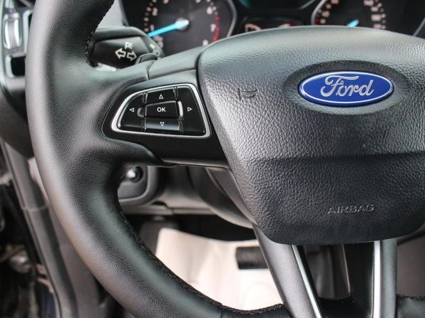 Ford Kuga II Рестайлинг с пробегом 2018 года, цена 1 640 000 рублей, 120200 км, внедорожник, Автокод Объявления