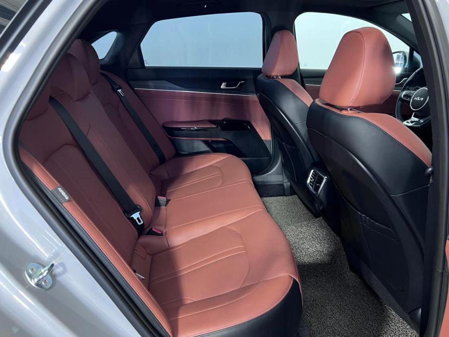 Kia K5 III Рестайлинг Ростов-на-Дону  - изображение 10