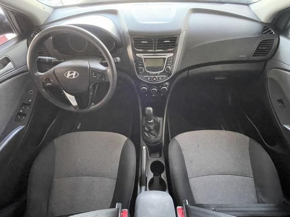 Hyundai Solaris I с пробегом 2012 года, цена 684 000 рублей, 156181 км, седан, Автокод Объявления