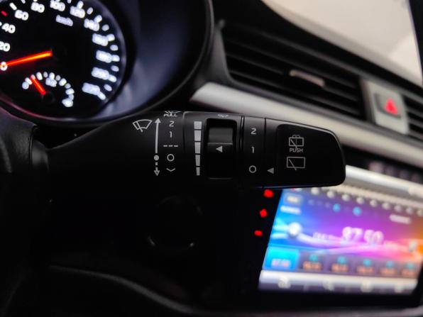 Kia Rio IV с пробегом 2018 года, цена 1 375 000 рублей, 28961 км, хэтчбек, Автокод Объявления